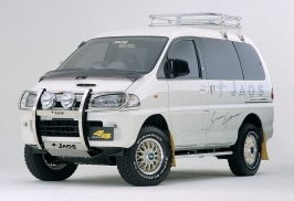 MITSUBISHI DELICA SPACE GEAR