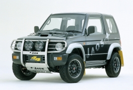 MITSUBISHI PAJERO MINI H56