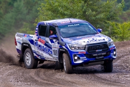 HILUX AXCR2019