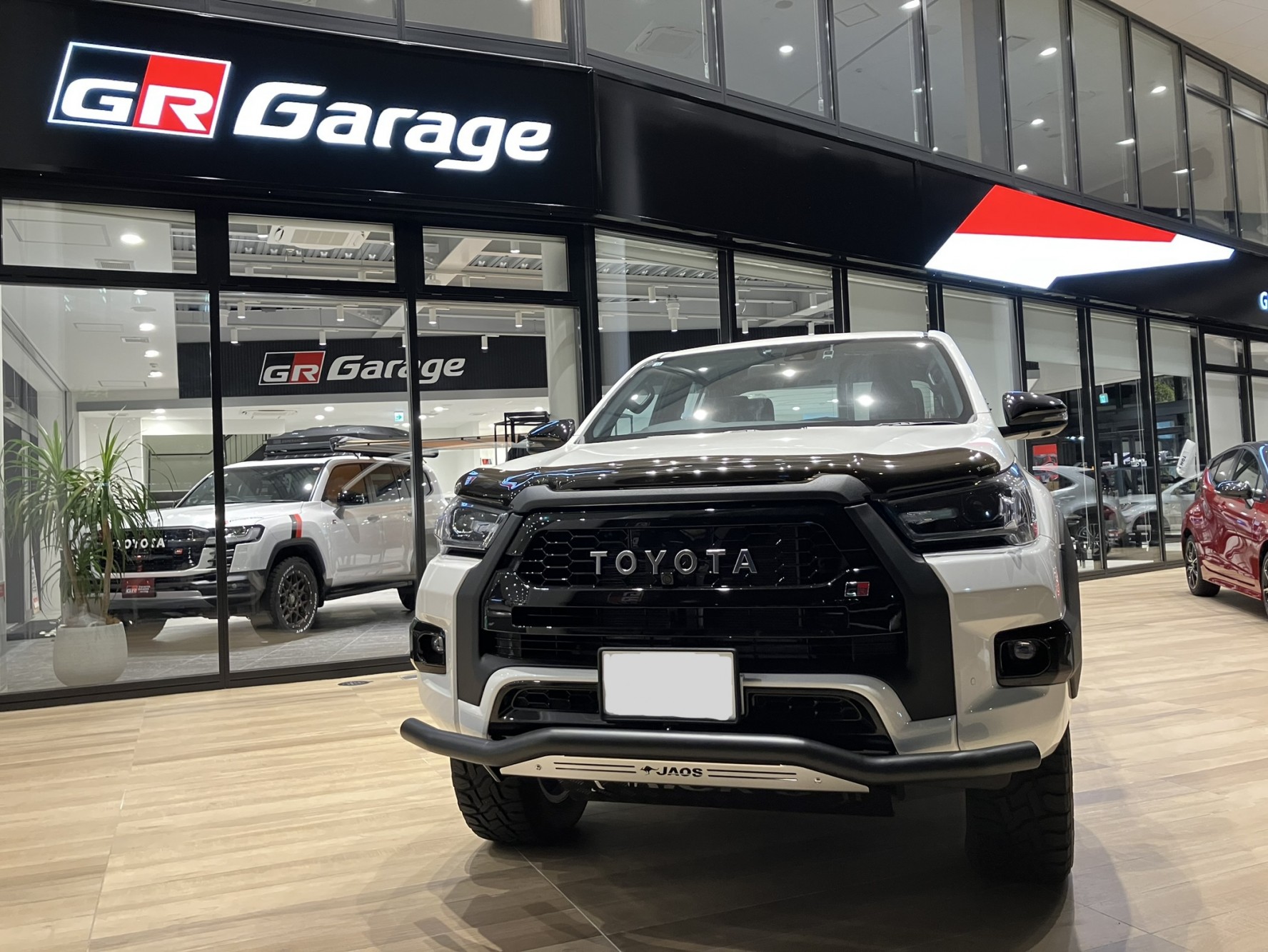 トヨタモビリティ中京(株) GR Garage一宮